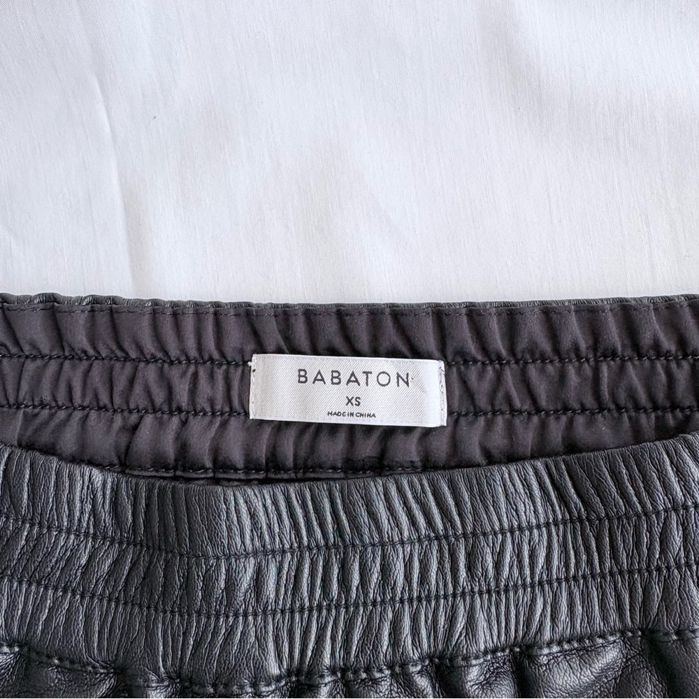 Babaton Mini Black Vegan Leather Elasticated Waistband Skirt Size XS - EUC - Picture 3 of 8